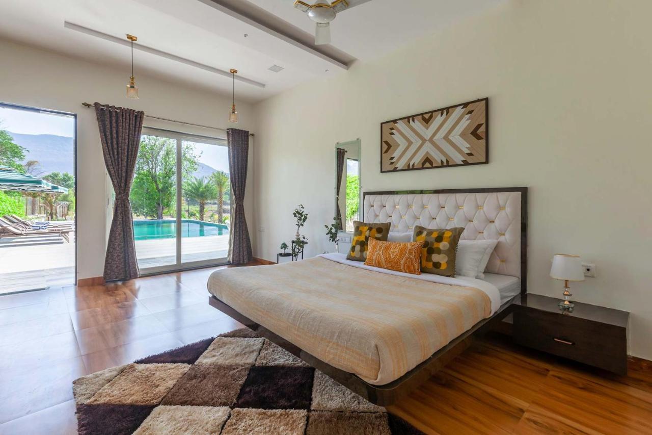 Natures Odyssey By Stayvista - Amidst Lush Greenery With Outdoor Pool And Indoor Activities Chinchavli Dış mekan fotoğraf